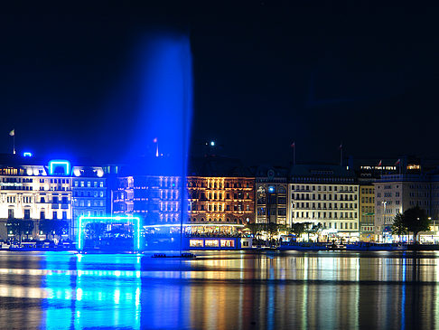 Fotos Fontäne auf der Binnenalster